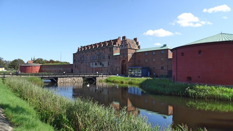 Podróże z żartem: Malmö i Lund